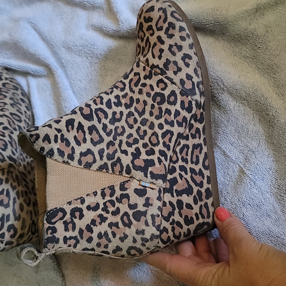 TOMS desert tan leopard wedge kelsey booties